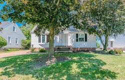 5843 Circle Drive, Mayfield Heights, OH 44124