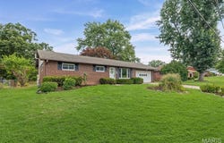 3414 Emma Lane, Godfrey, IL 62035