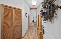 2643 Lake Court Circle, New Brighton, MN 55112