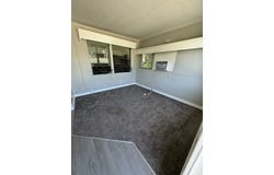 4 W Main St, Mount Dora, FL 32757
