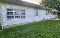 302 W 7th Street, Bicknell, IN 47512