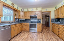 701 TEE LANE DR, Merrill, WI 54452
