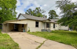 208 Anglin Street, Sulphur Springs, TX 75482
