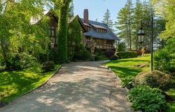 193 Tuxedo Road, Tuxedo Park, NY 10987
