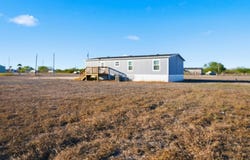 553 Jennifer Loop, Orange Grove, TX 78383