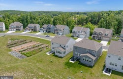 2093 WHITHORN HILL, JEFFERSONTON, VA 22724
