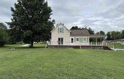 101 W Ohio Street, Holland, IN 47541