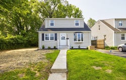 55 Willow Ave, Garwood Boro, NJ 07027-1345