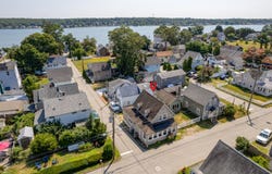 25 Broadway, East Lyme, CT 06357