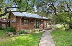 301 Wilson Creek CIR, Wimberley, TX 78676