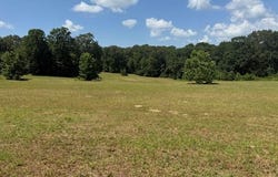 2555 Laws Hill Road, Holly Springs, MS 38635
