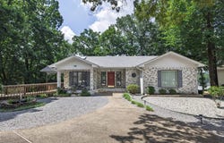 38 Sacedon Way, Hot Springs Village, AR 71909