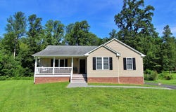 207 Sunnydale Ave, Appomattox, VA 24522