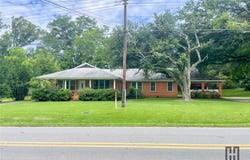 714 Butler Street, Springhill, LA 71075