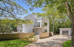 2 JODY'S PATH, East Hampton, NY 11937