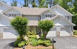 135 Ewarts Pond Road, Hendersonville, NC 28739