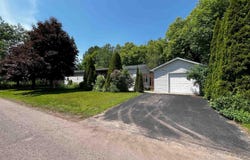 23136 Dogwood, Dollar Bay, MI 49922