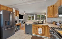 385 Northgate Road, Lindenhurst, IL 60046