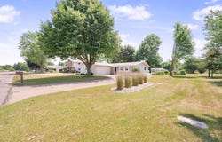 18165 Shamrock Blvd, Big Rapids, MI 49307