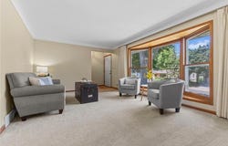 758 Sextant Avenue W, Roseville, MN 55113