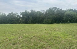 55623 230th Street, Glenwood, IA 51534