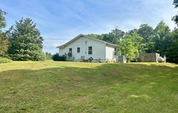 1206 Scotts Ferry Rd, Ninety Six, SC 29666