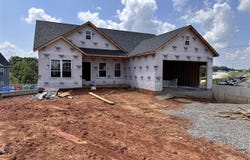 87 Betty Boyd Lane, Brandenburg, KY 40108