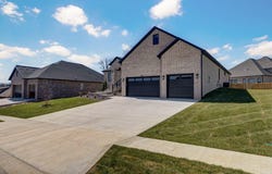 2023 N Silver Charm Avenue, Springfield, MO 65802