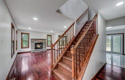707 Ave F, Stroudsburg, PA 18360