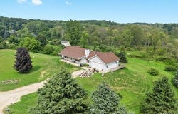 5655 Pingree Road, Howell, MI 48843