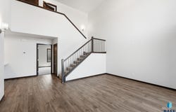 6125 S Bison Pl, Sioux Falls, SD 57108
