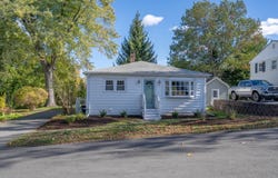 16 Hewey Street, Bangor, ME 04401