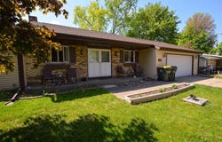 1202 E Iowa Street, Prairie Du Chien, WI 53821