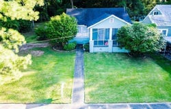 201 5th Street, Manchester, GA 31816