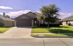 944 Thistle Meade, Burleson, TX 76028