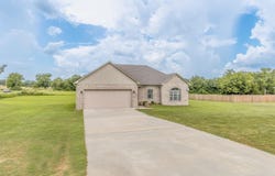 58 Edward Way, Greenbrier, AR 72058