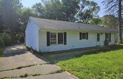 3521 Henderson Road, Spring Arbor, MI 49283
