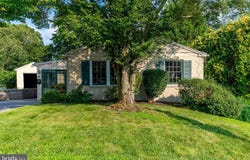 835 BEECHWOOD DRIVE, HAVERTOWN, PA 19083