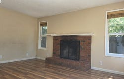 551 PANDA LOOP, Eugene, OR 97401