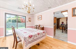3088 SEISHOLTZVILLE ROAD, MACUNGIE, PA 18062