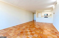 118 MONROE ST #807, ROCKVILLE, MD 20850