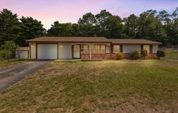 9 Massachusetts Ave, Brockton, MA 02302