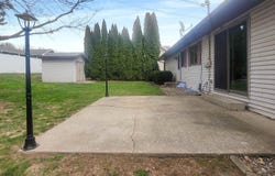 445 Peach Street, EAST DUBUQUE, IL 61025