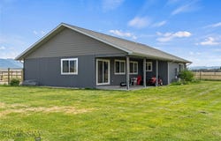 15 Sky View, Ennis, MT 59729