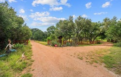 13700 FM 150 W, Driftwood, TX 78619