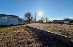 205 S Main Street, Gage, OK 73843
