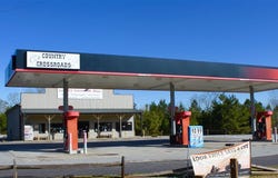 8091 Abbeville Highway, Iva, SC 29655