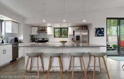 5610 W SCHWABACHER Lane, Wilson, WY 83014