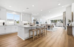 2 W Pine St, Altadena, CA 91001