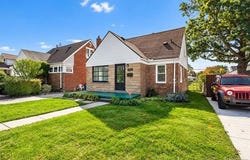 1153 Lincoln Avenue, Lincoln Park, MI 48146